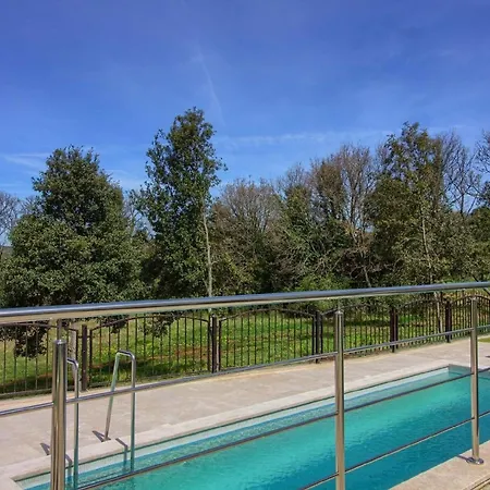 Mit Privatpool Fuer 20 Personen Ca 480 Qm In Banjole, Istrien Istrische Riviera Holiday home *